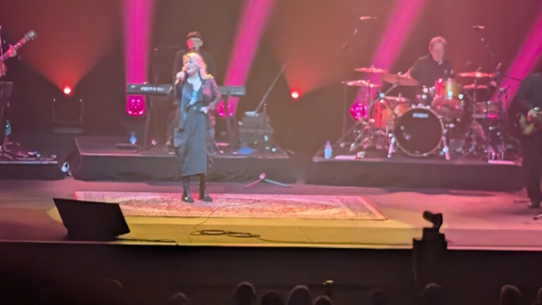 Jann Arden Niagra Falls